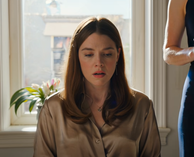 Ma famille m'appelait « la fille des friperies ». À Pâques, ma sœur a découvert que j'avais 9 millions de dollars et ils ont insisté pour que je les lui donne tous. Je n'ai pas pu m'empêcher de rire et je leur ai claqué la porte au nez.