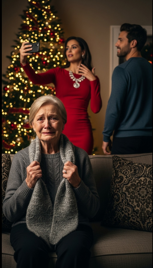Ashley, la femme de mon fils, s'est moquée de l'écharpe bon marché qu'elle avait « laissé » mon fils m'offrir pour Noël, tout en exhibant son collier de diamants à 15 000 dollars. Elle ignorait que j'avais trouvé les faux documents de procuration dans son sac ce matin-là.