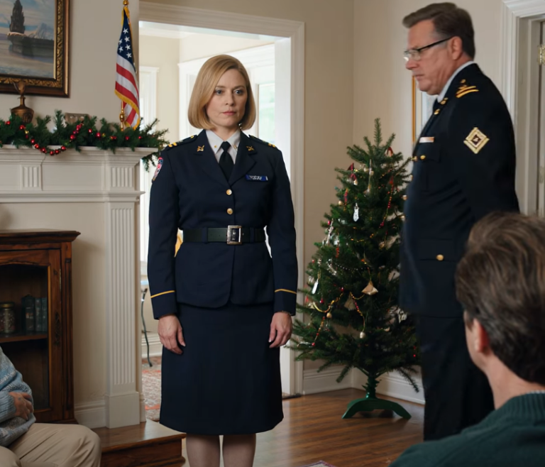 Ignorée à Noël… jusqu’à ce qu’on dise : « Bienvenue, amiral Lane »